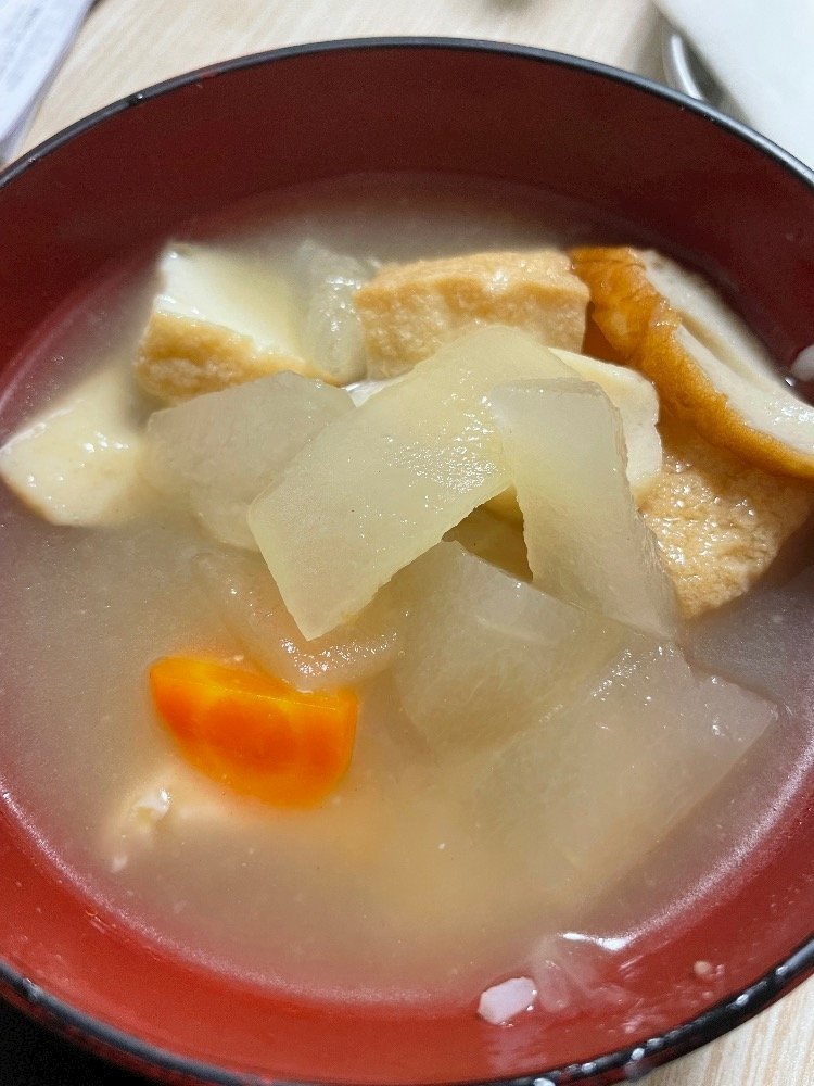 朝倉 しおり