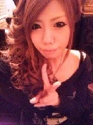 美月 愛依