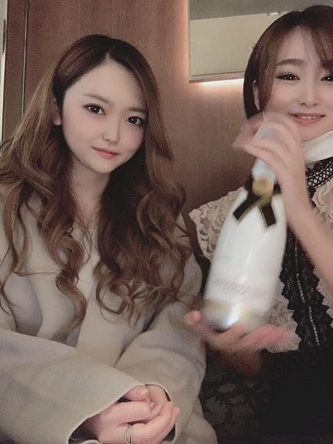 妃乃 すず
