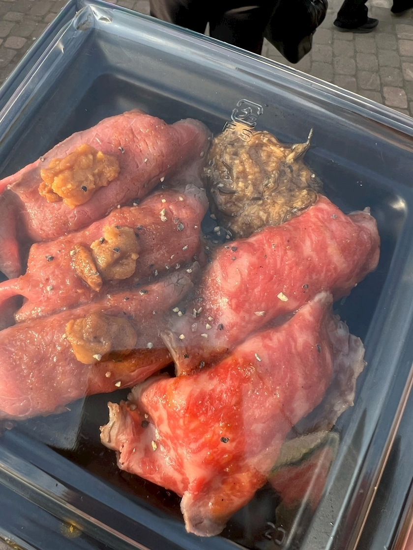 華月 まお