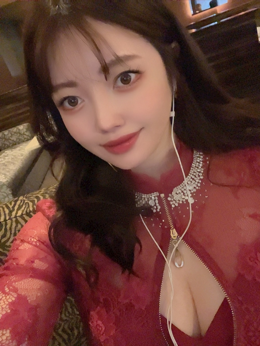 妃 えりな