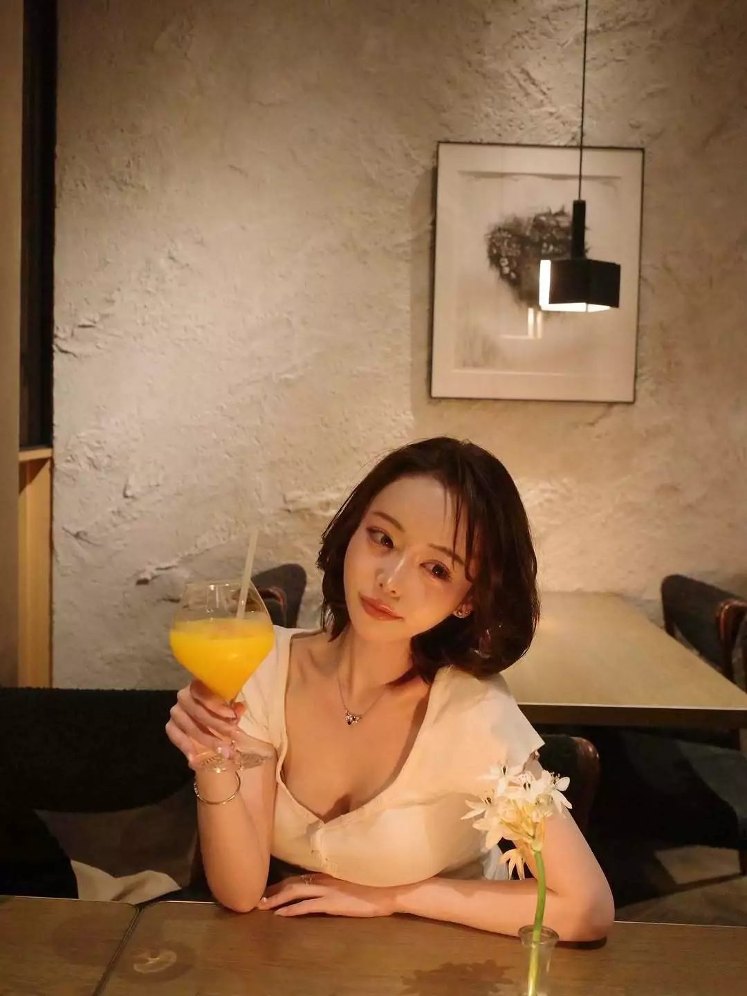 春川 みみ