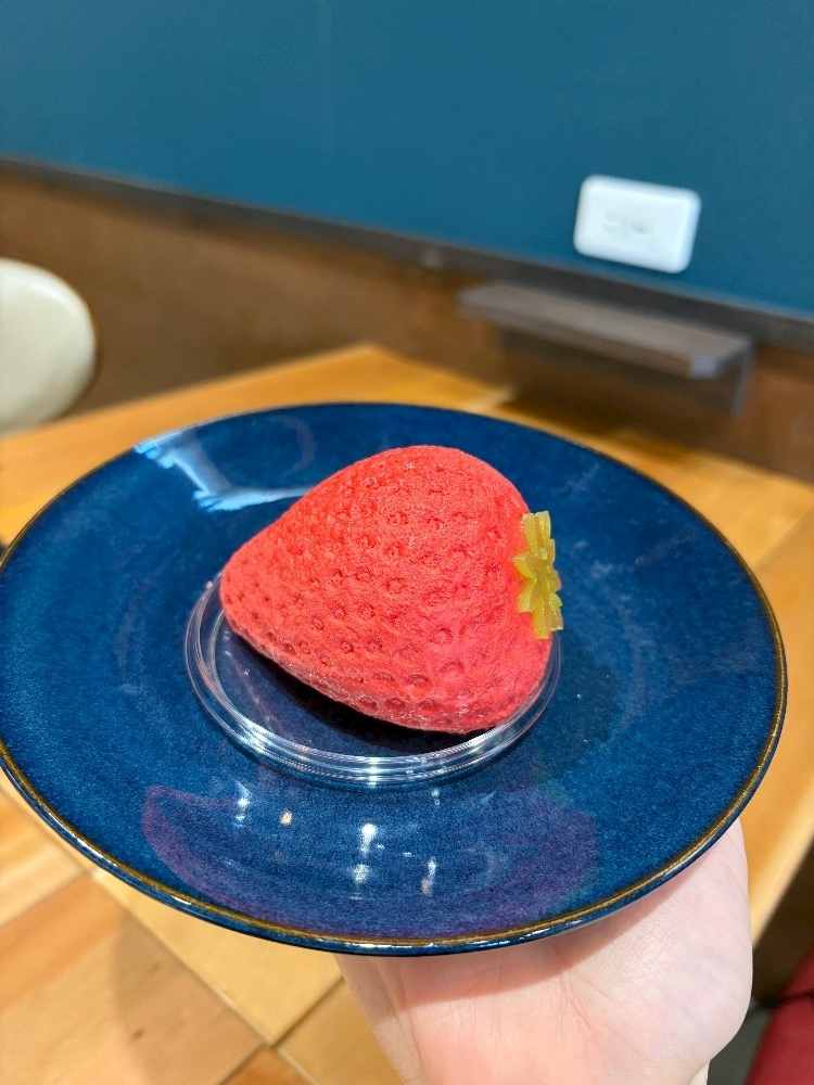 月城 れな