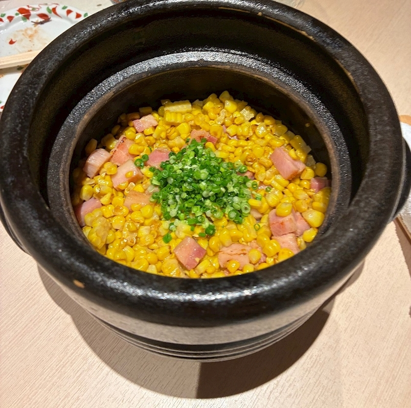 泉 りさ