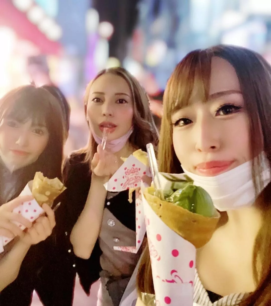 真野 ゆりあ