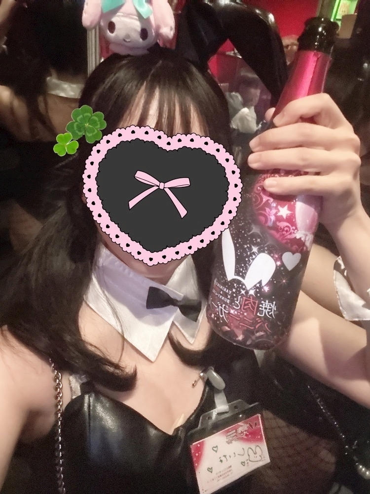 シイナ