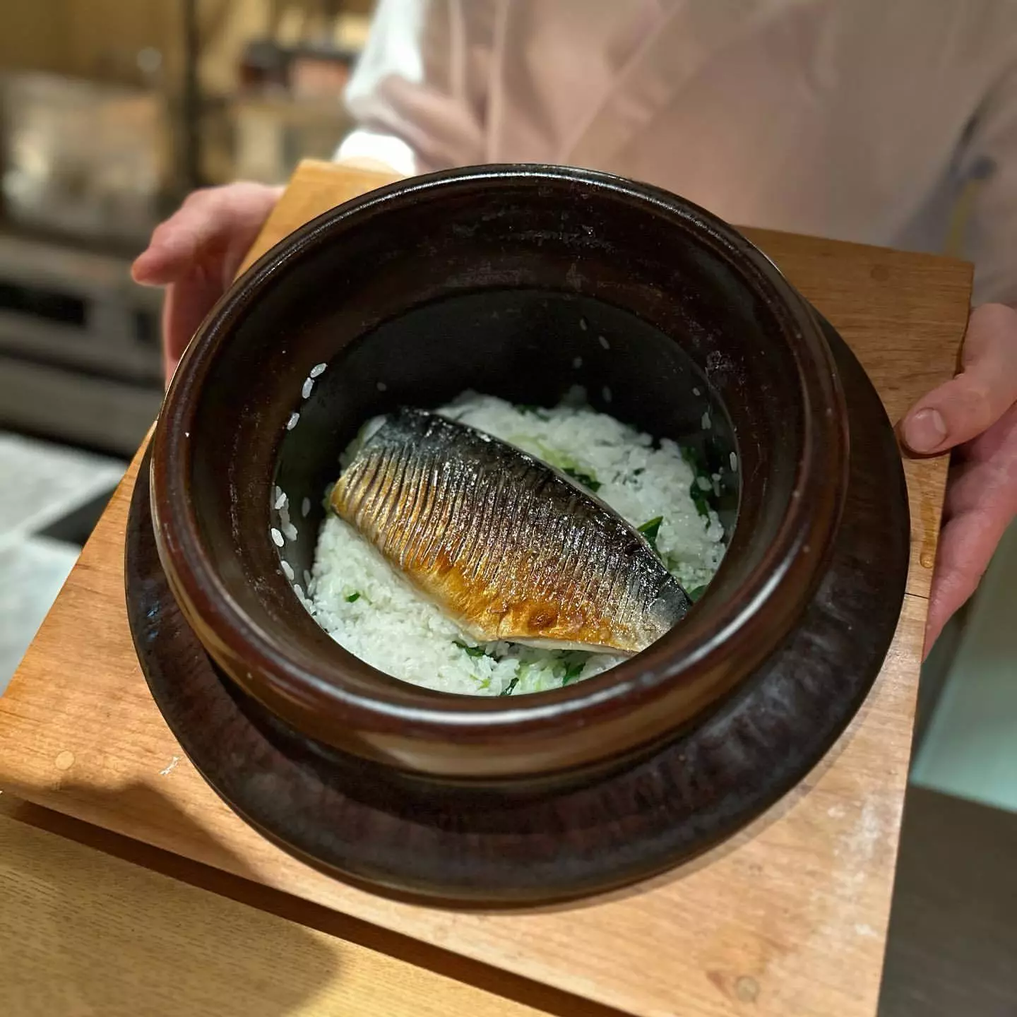 麻貴