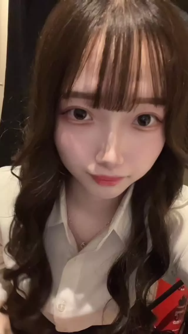 みいな