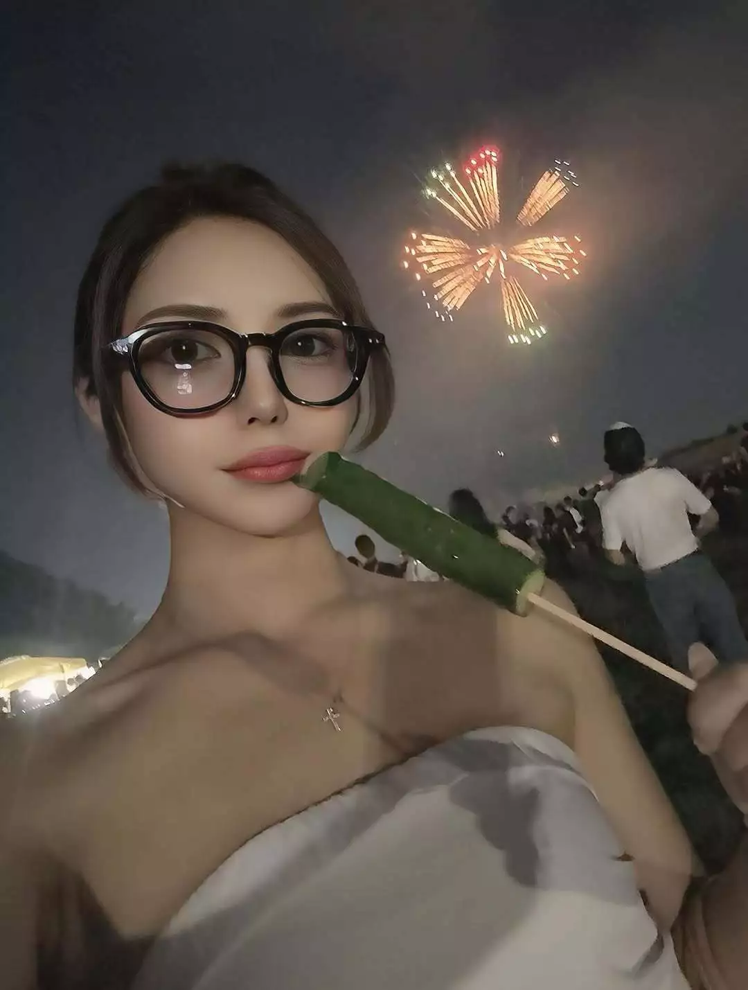 けいな