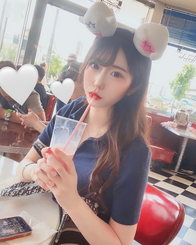 天乃 りさ