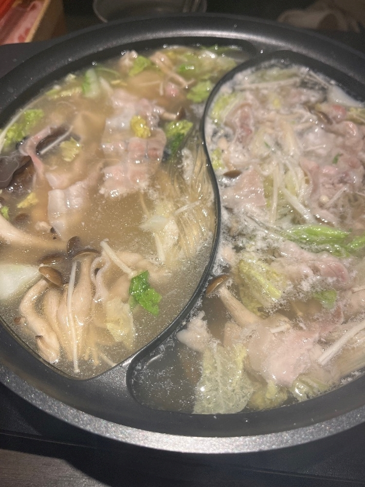 みあ
