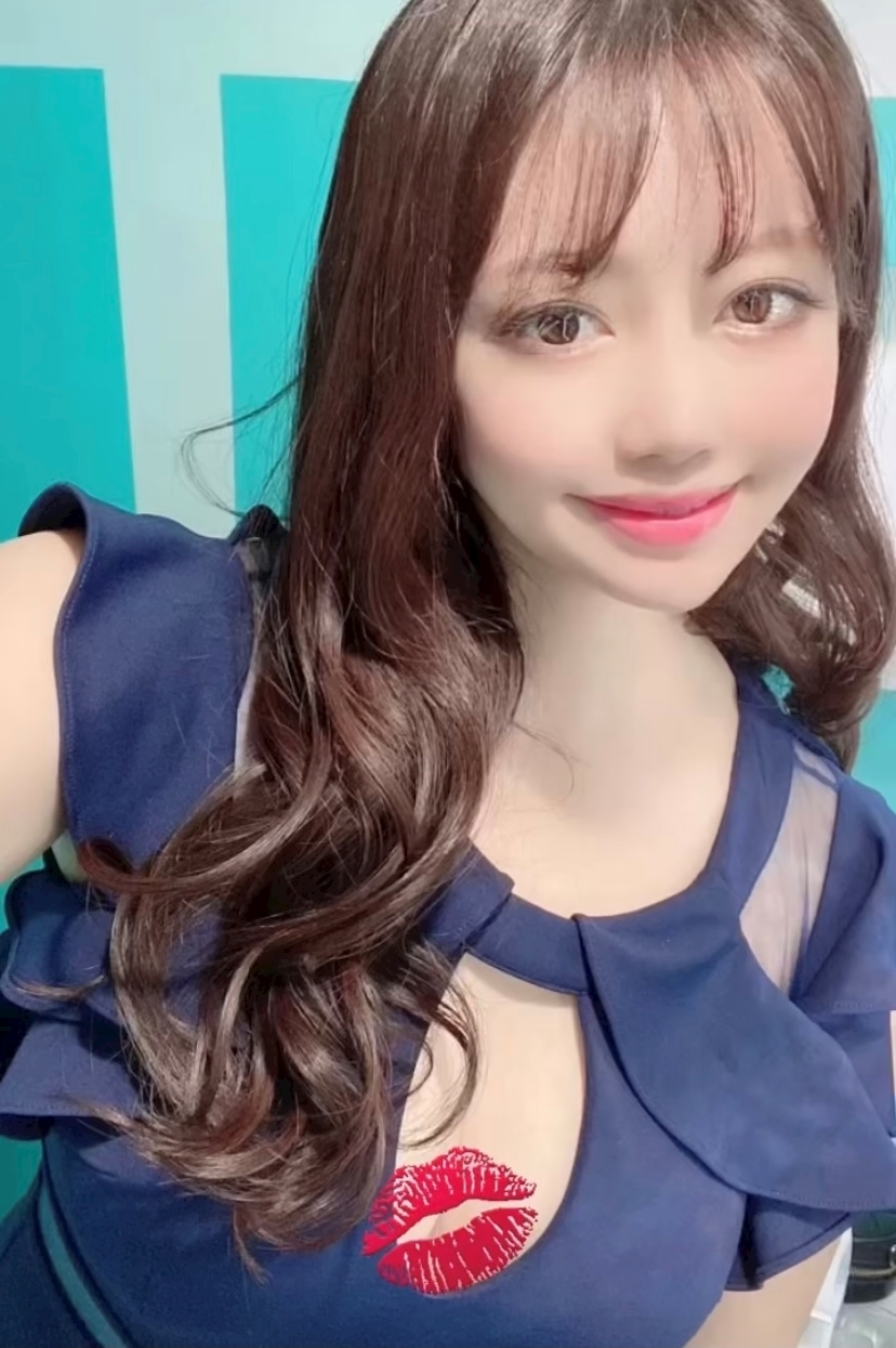 妃 えりな