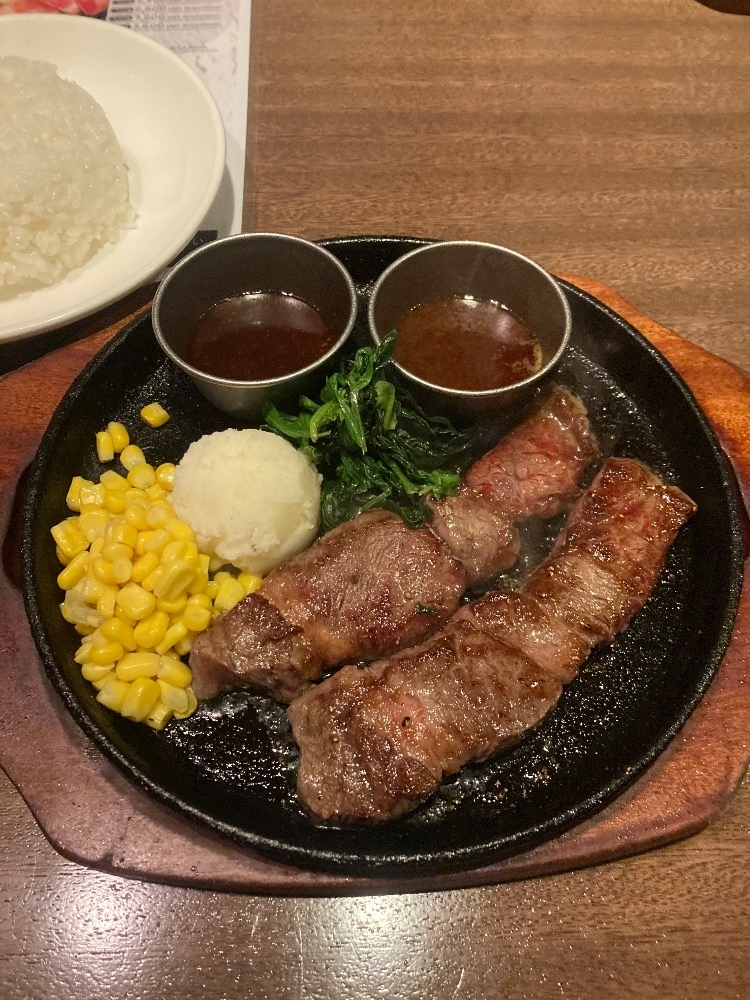 上条 ゆうな