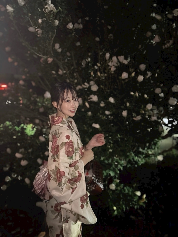 乙川 ゆあ