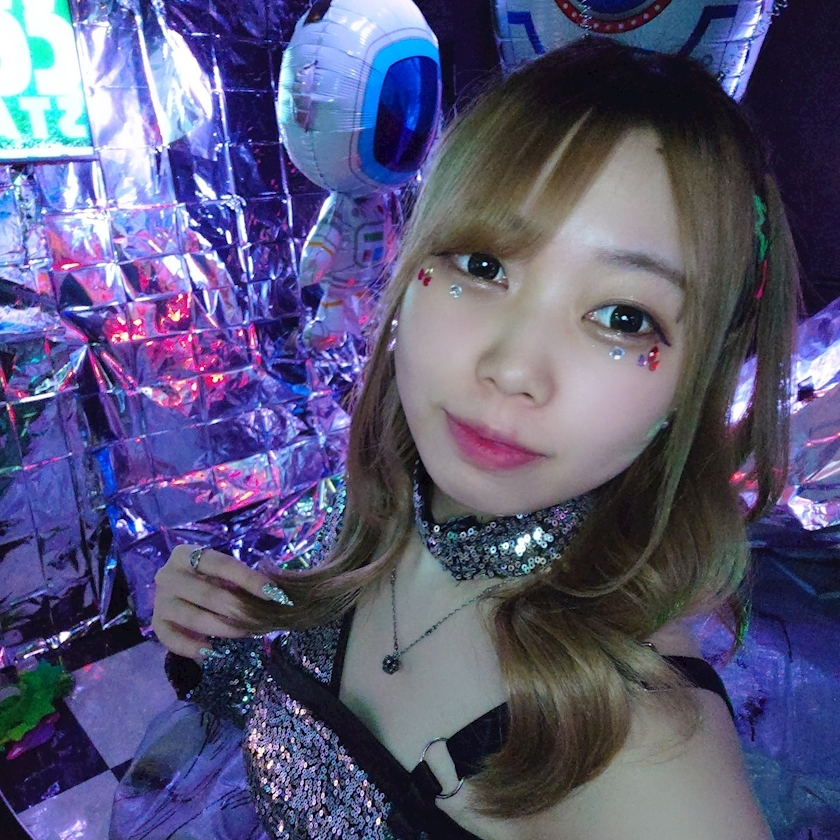 ゆうこ