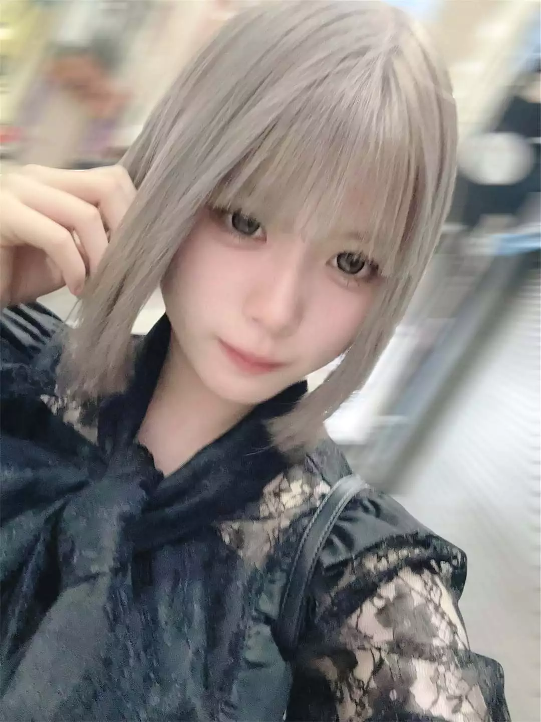 にゃる