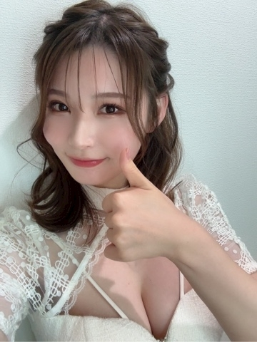 足立 はな