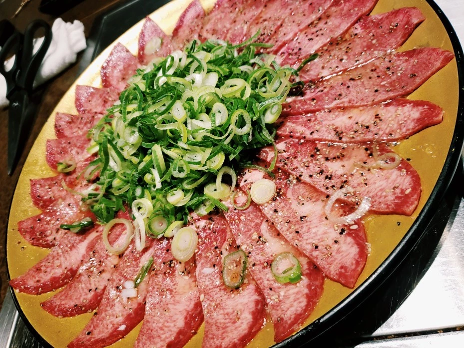 荒木 ナツミ