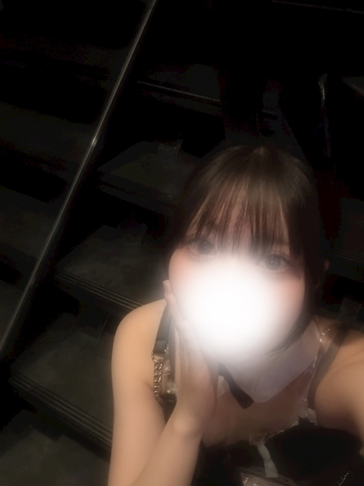 シイナ
