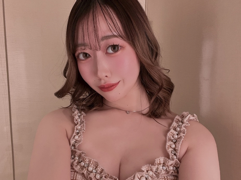 乙川 ゆあ