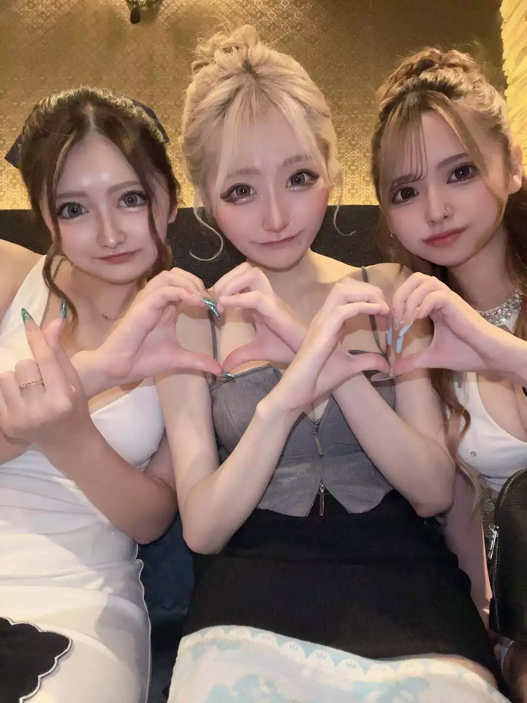 雛鶴 めい