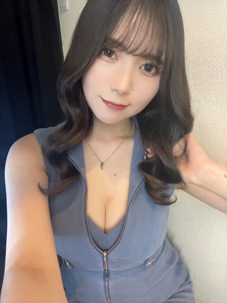 めい
