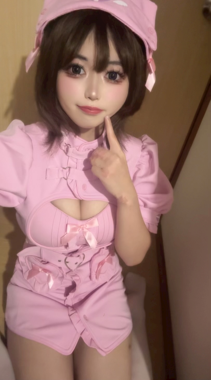 にこ