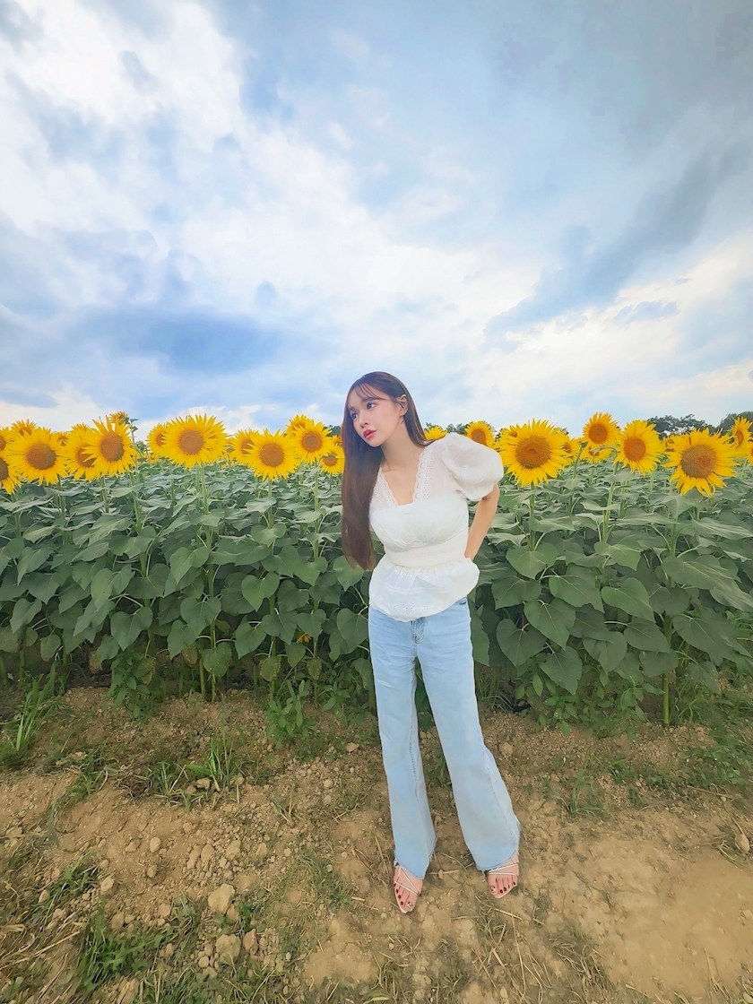 葉月 りほ