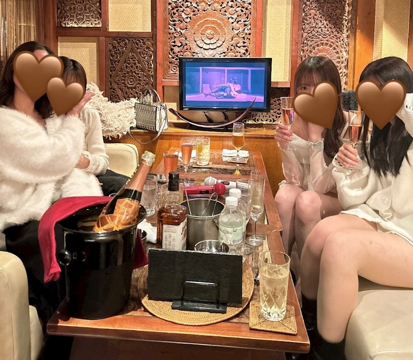みあ