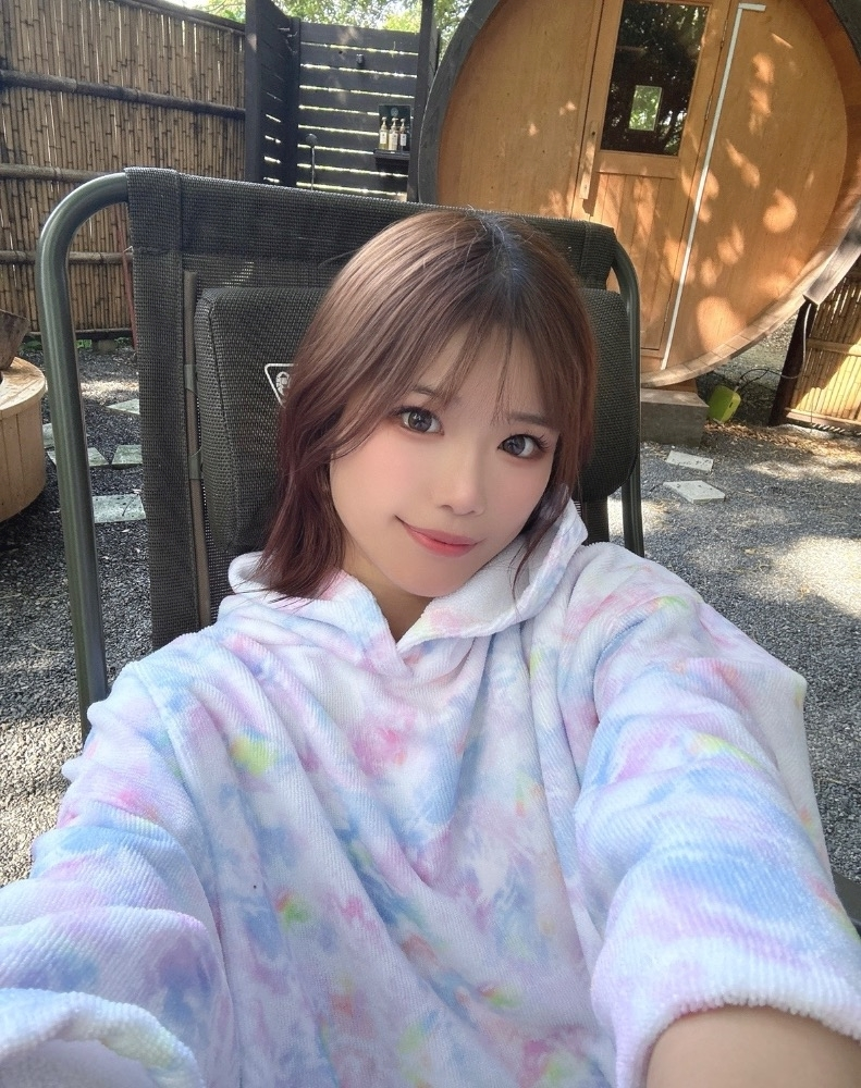葉月 ひろみ