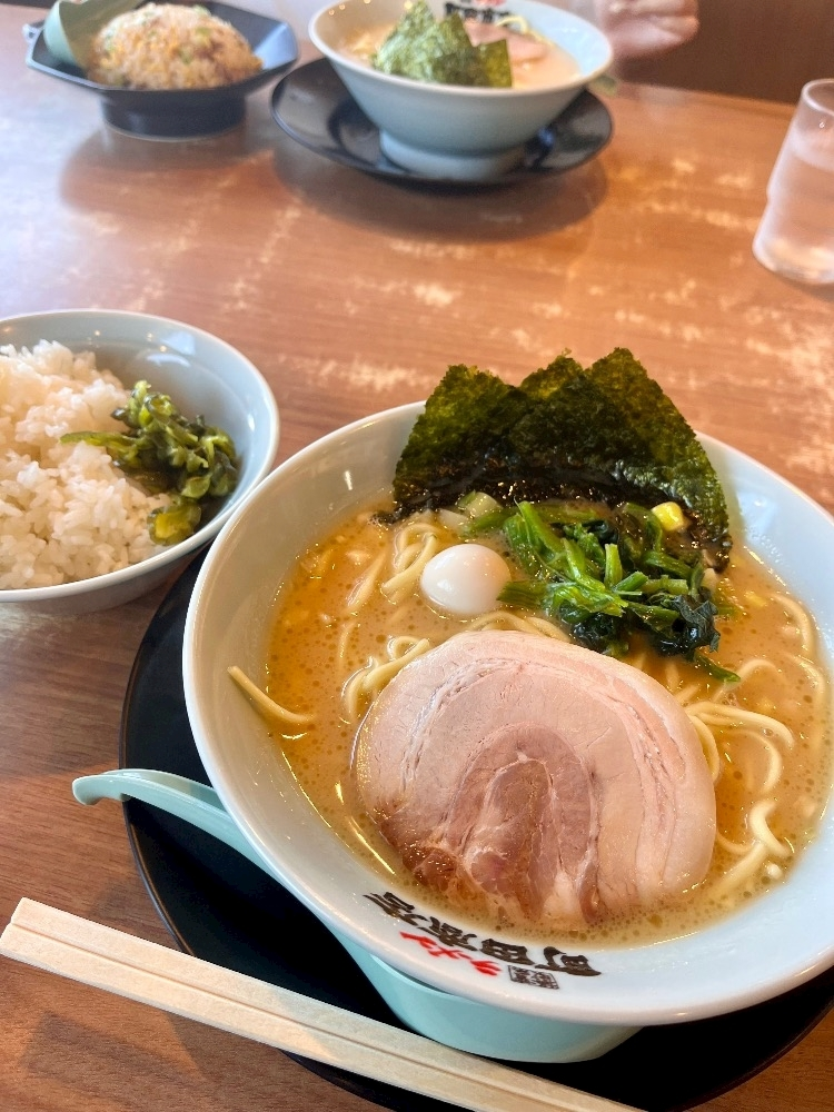 みさ