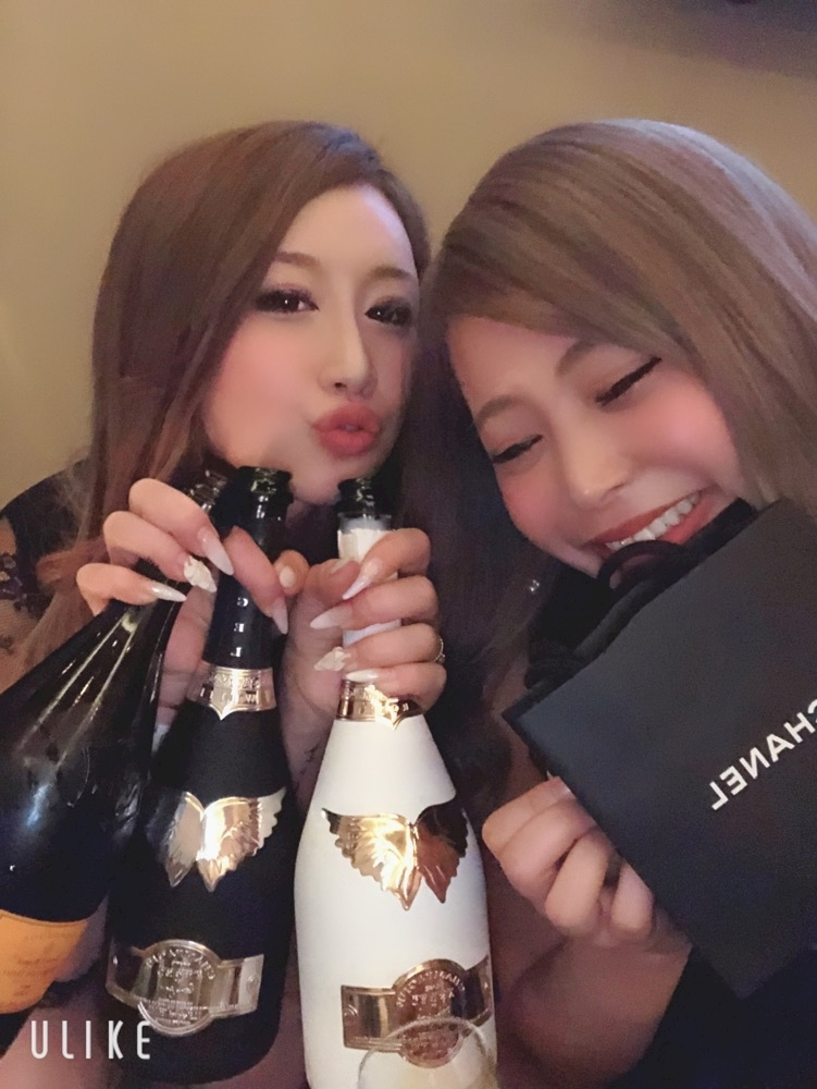 紗貴