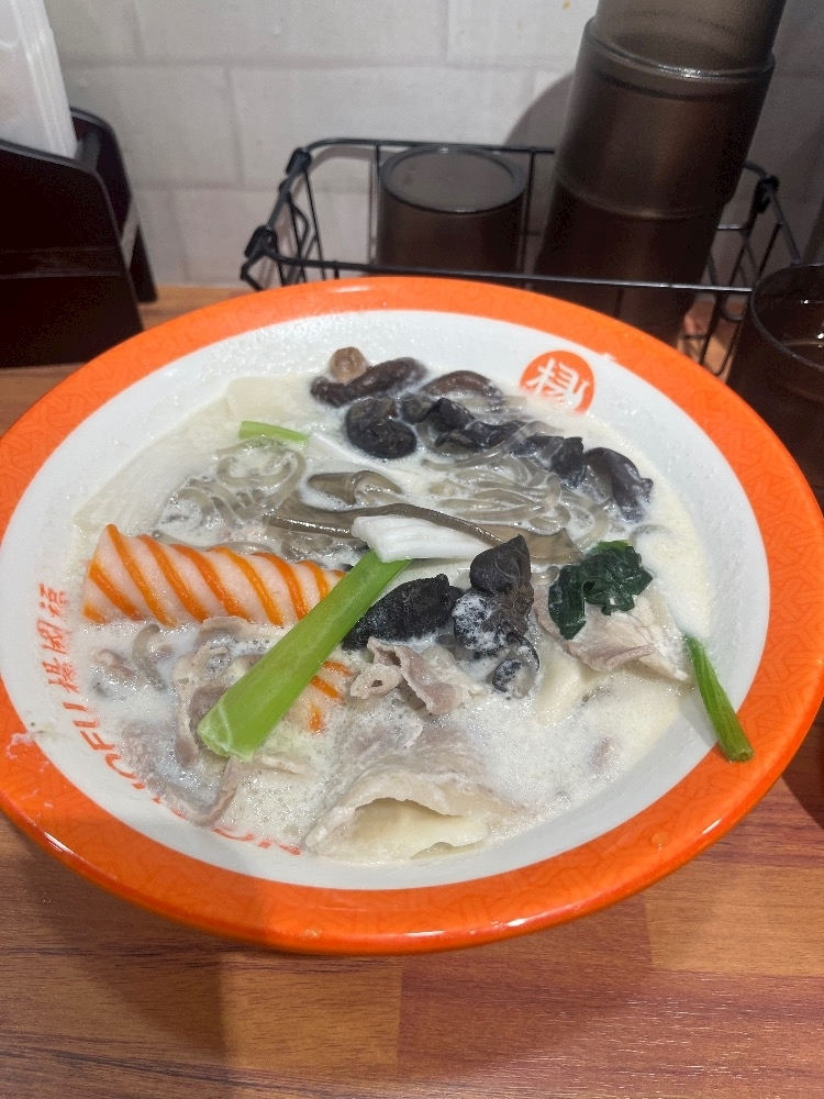モエ