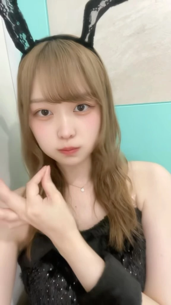 にこ