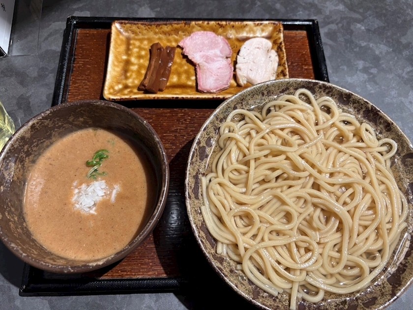 さん