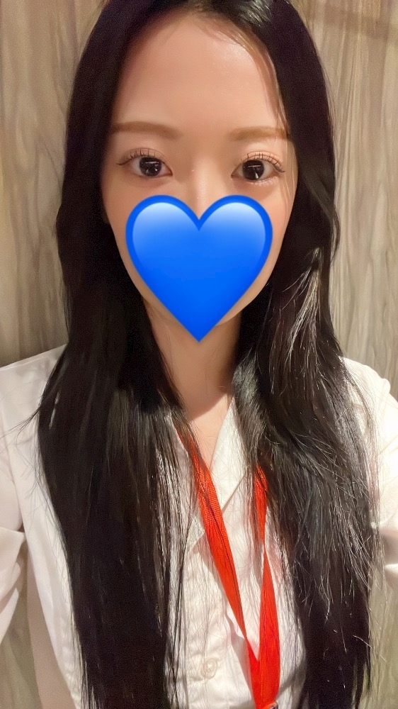 みな