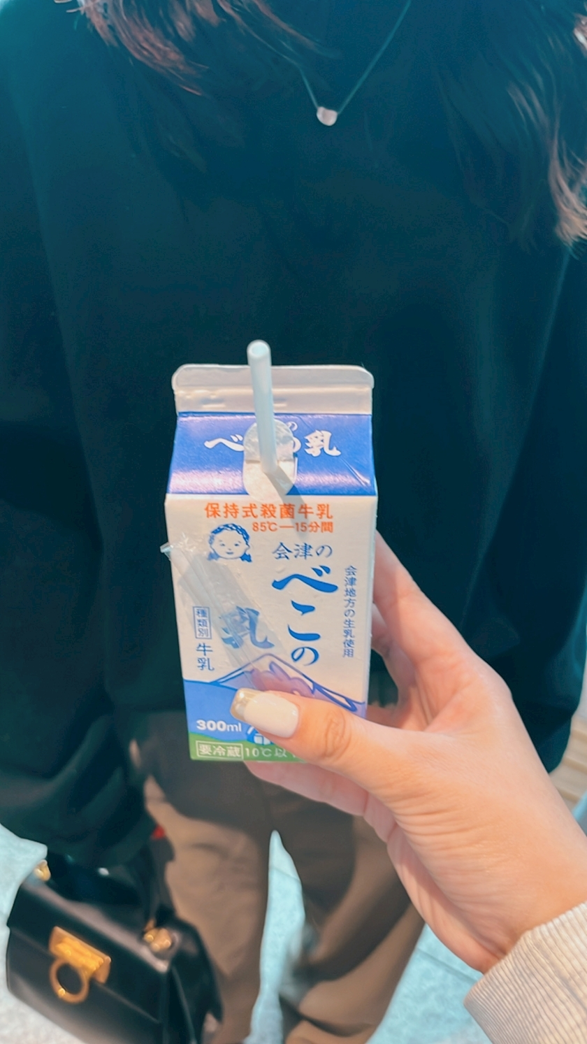 葉月 ひろみ