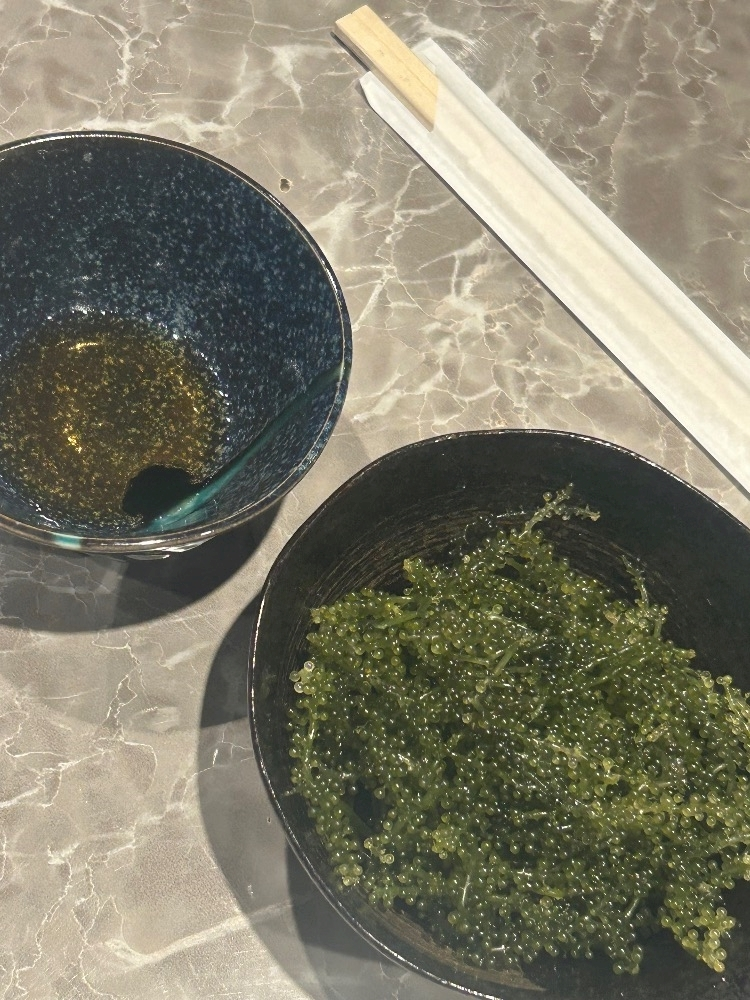 かびるんるんさわ