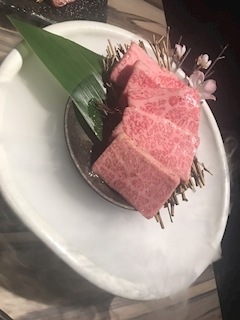 あきな