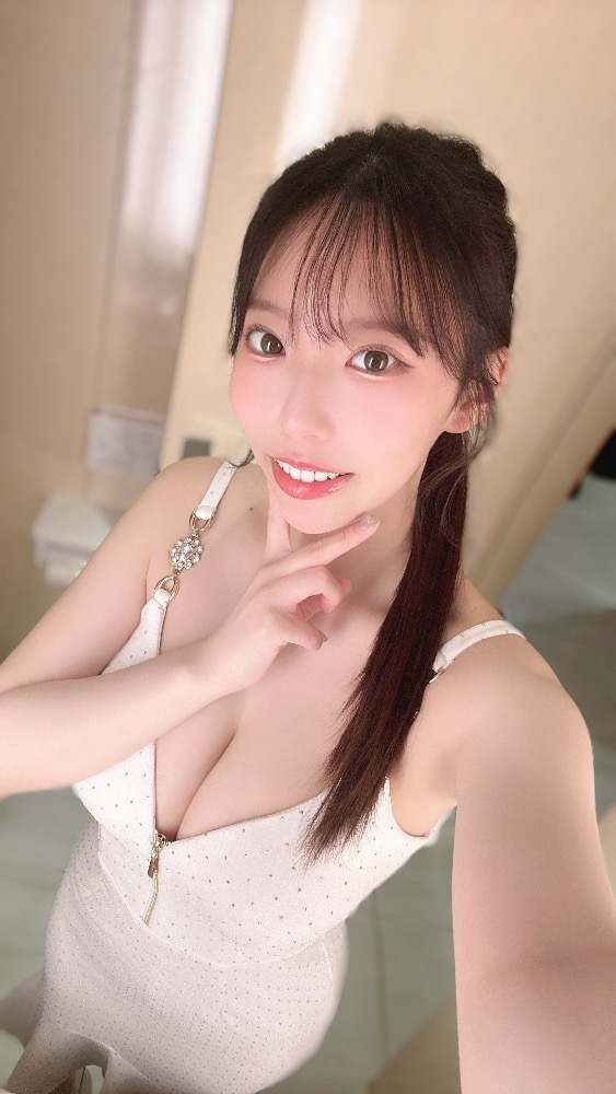 皐月 いおり