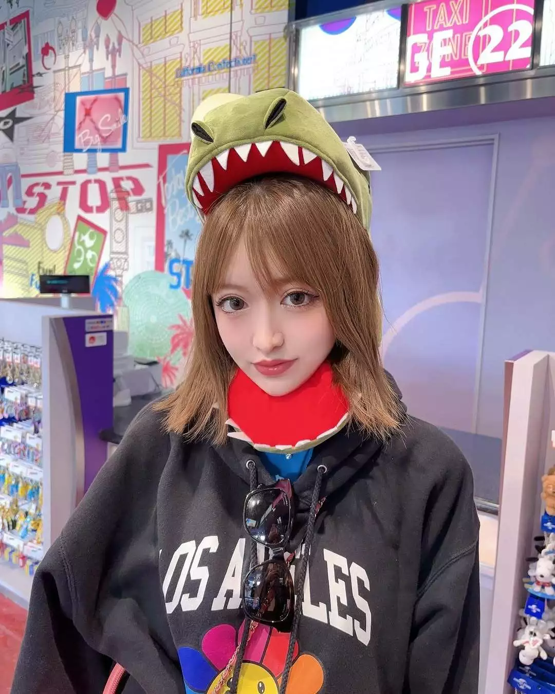 一愛 菜乃
