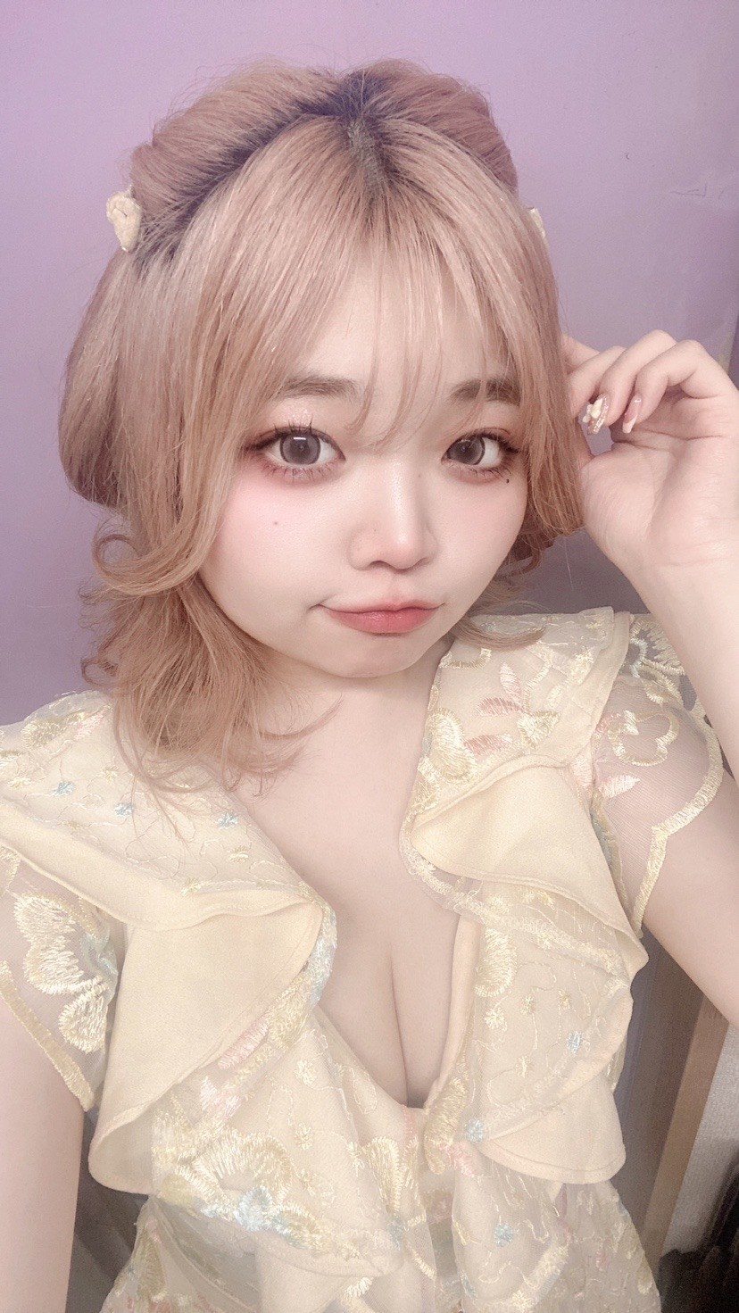 美吉 アユム