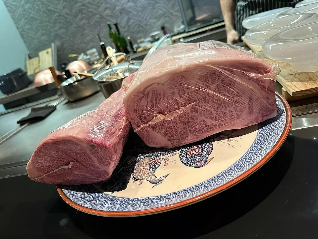 麻貴