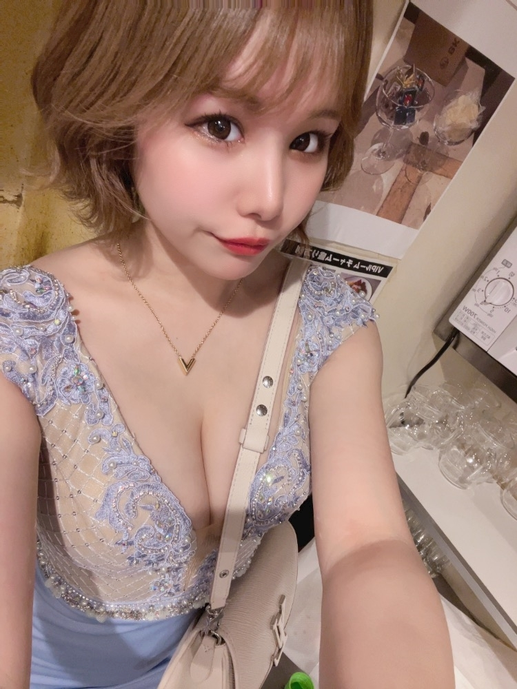 亜紗倉 しづか
