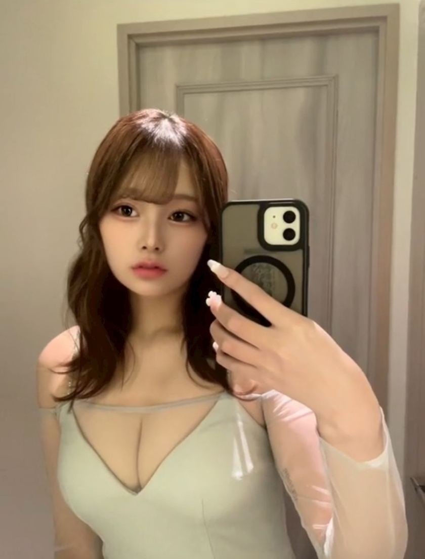 うい