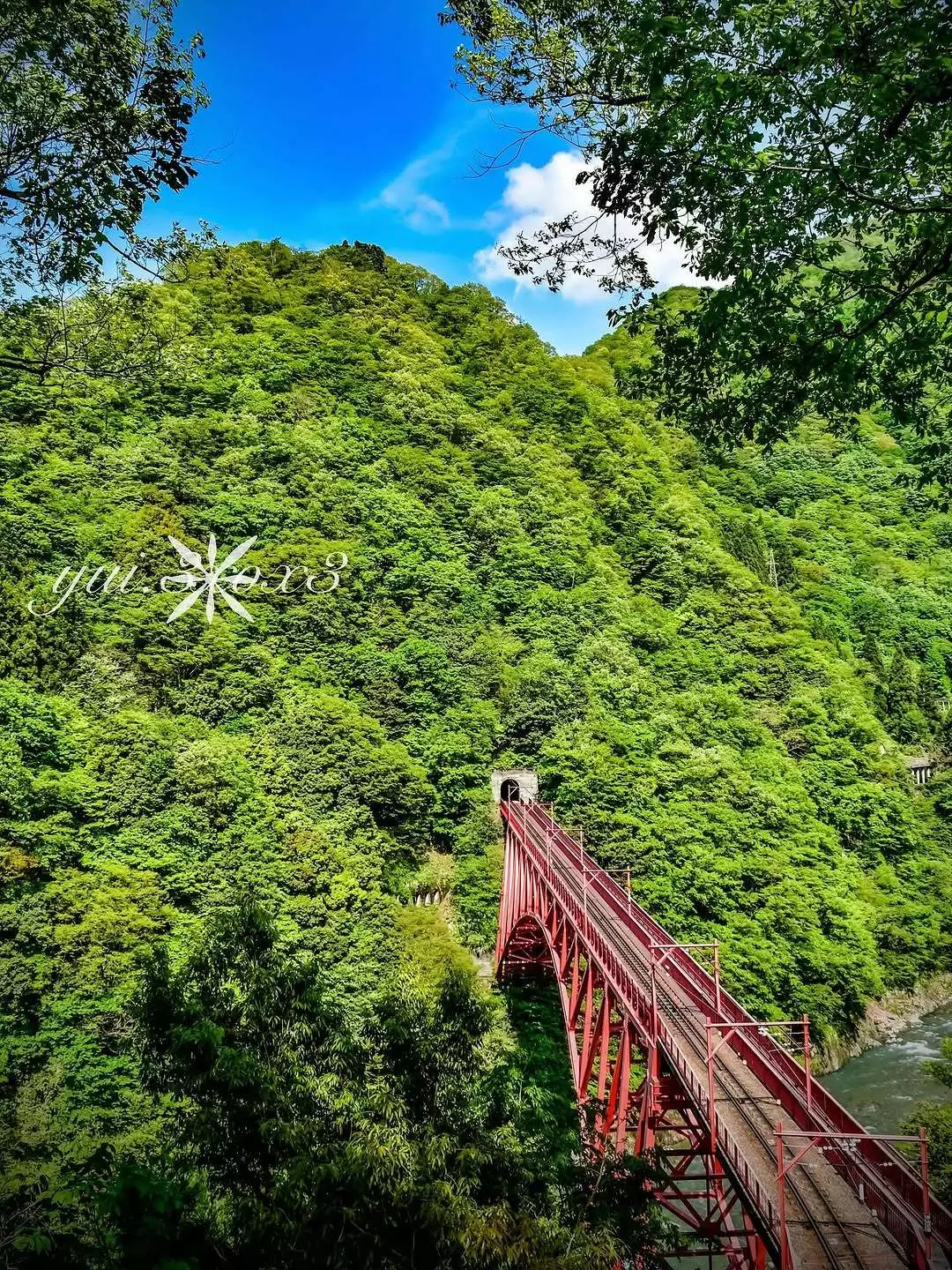 神崎　唯