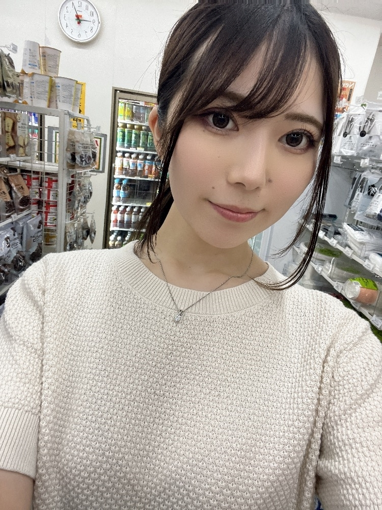 めい