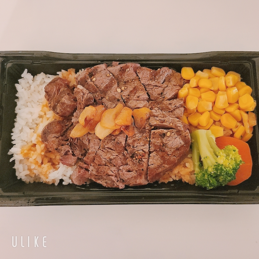 ミカ