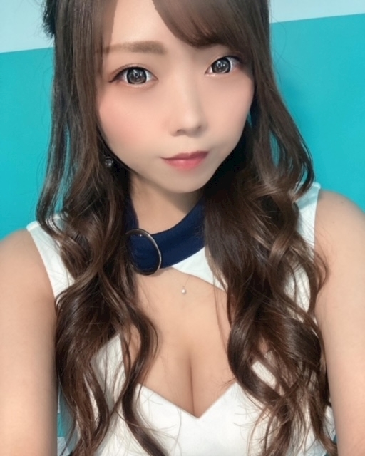 夏樹 あや