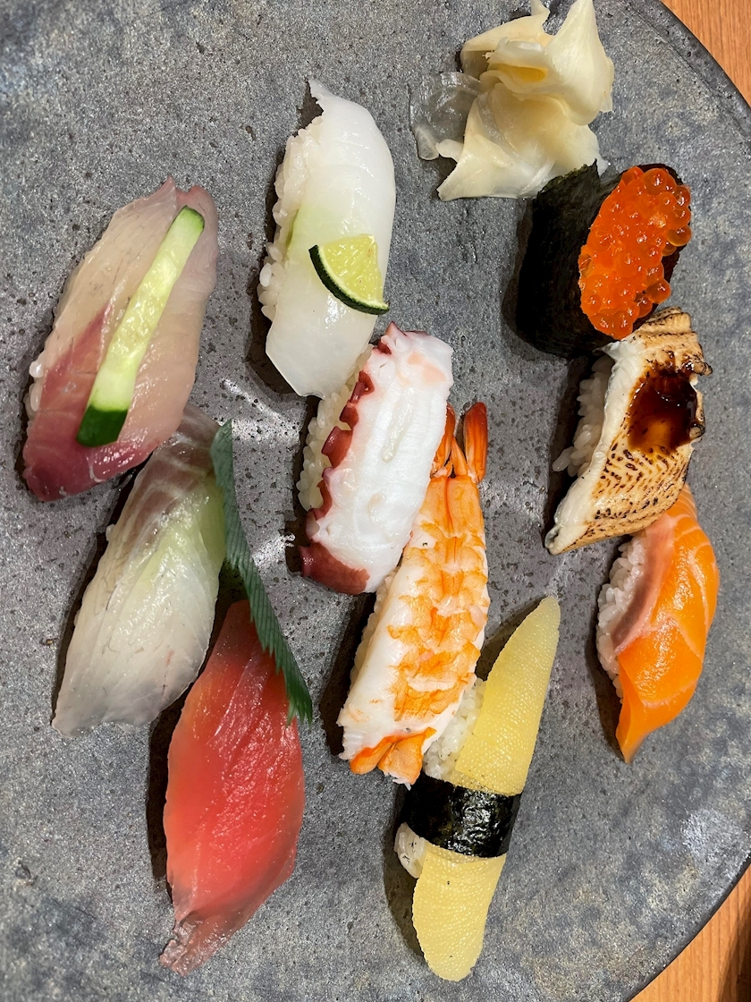 朝倉 しおり